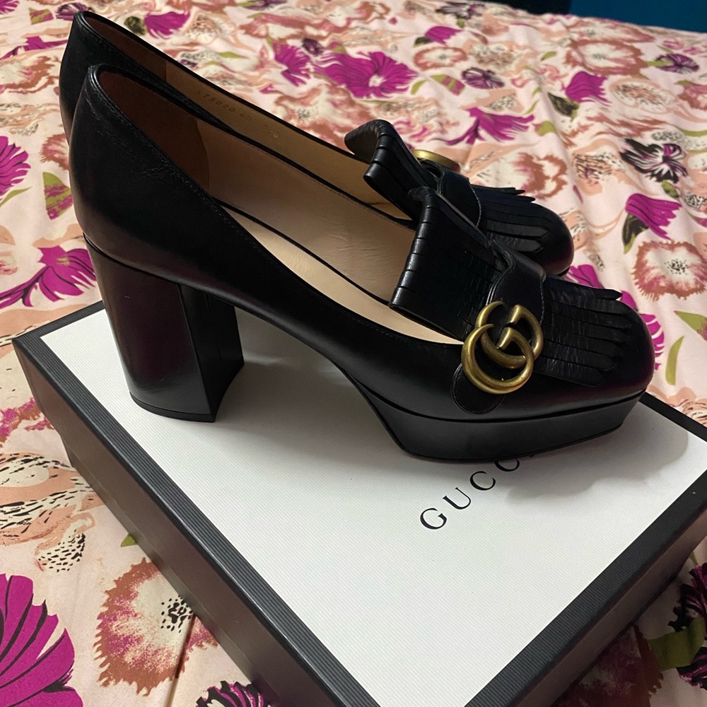 Gucci platform pumps